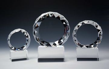 gem shaped crystal award with clear base customizable with texts and logos, great for corporate events and award ceremonies, employee appreciation, top sales awards